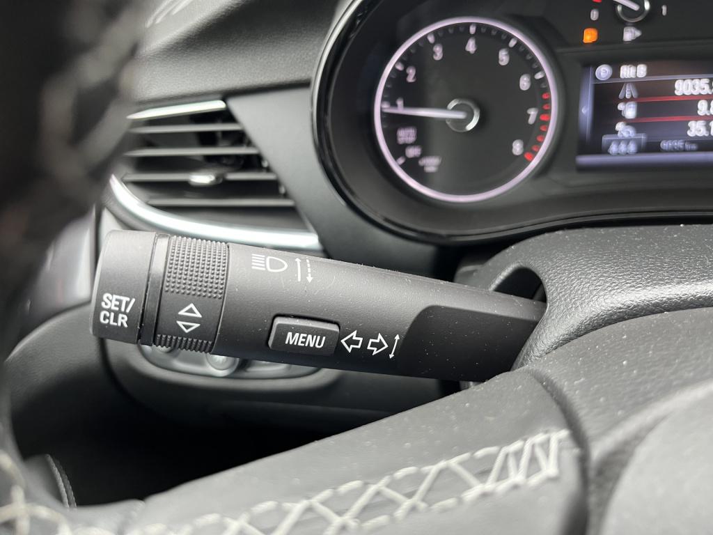 Opel Mokka 1.4 turbo innovation 9dkm !!!!