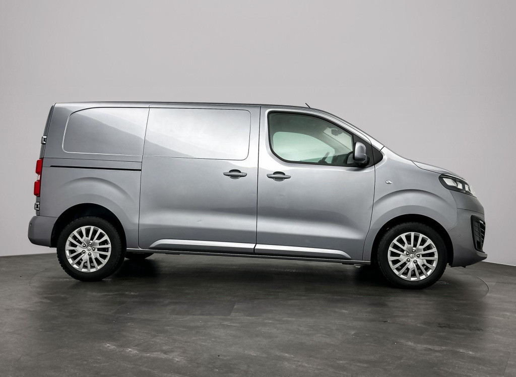 Opel Vivaro 2.0 cdti l2h1 innovation | carplay | trekhaak | pdc |