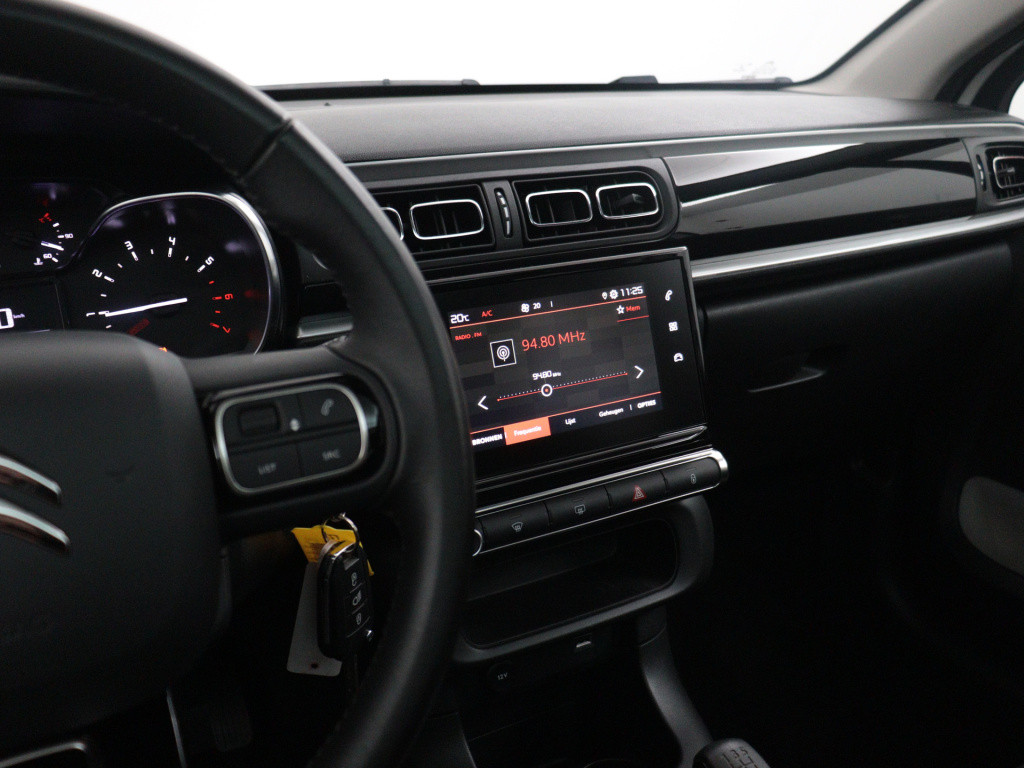 Citroen C3 puretech 82pk shine | rijklaar | apple carplay | lm velgen
