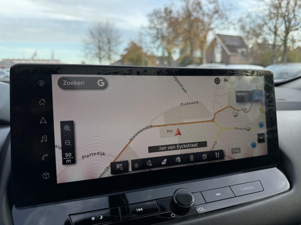 Nissan Qashqai 1.5 epower n-connecta // black editie //