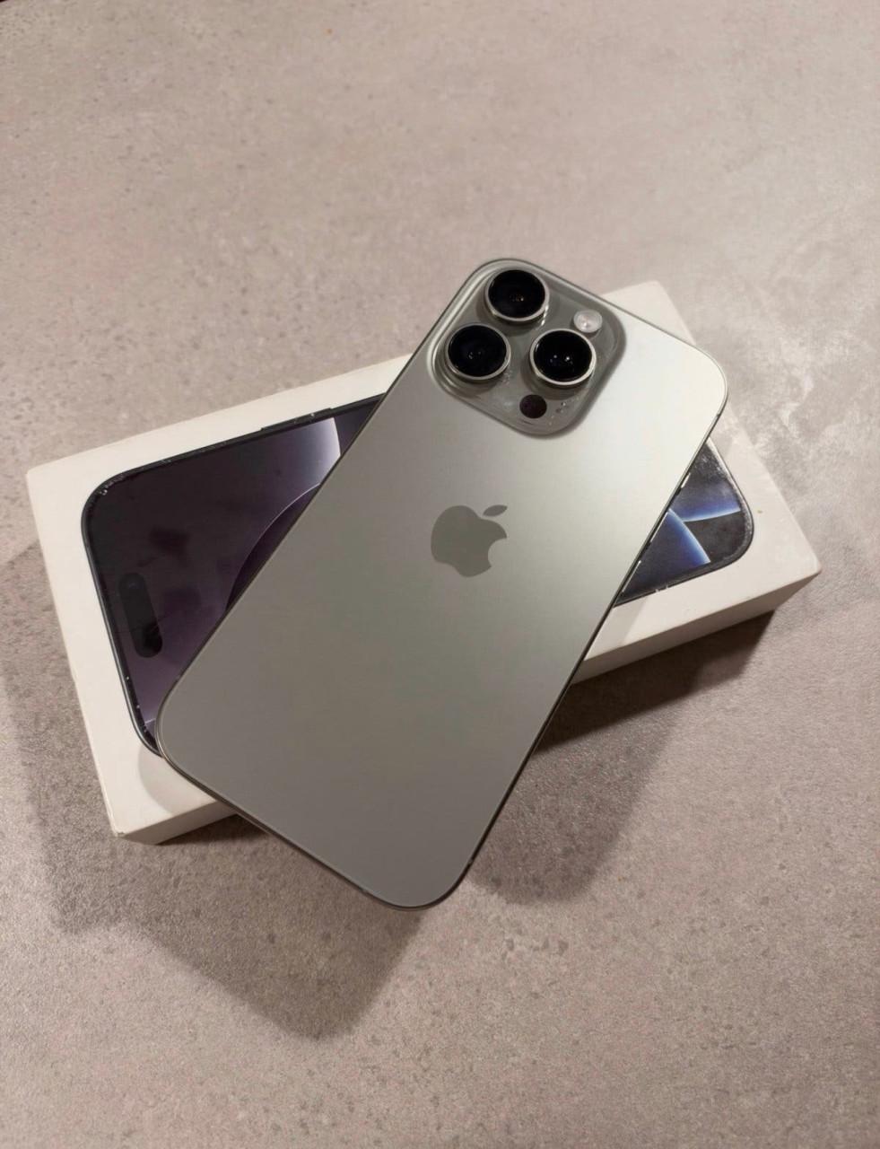 IPhone 16 Pro | Als nieuw