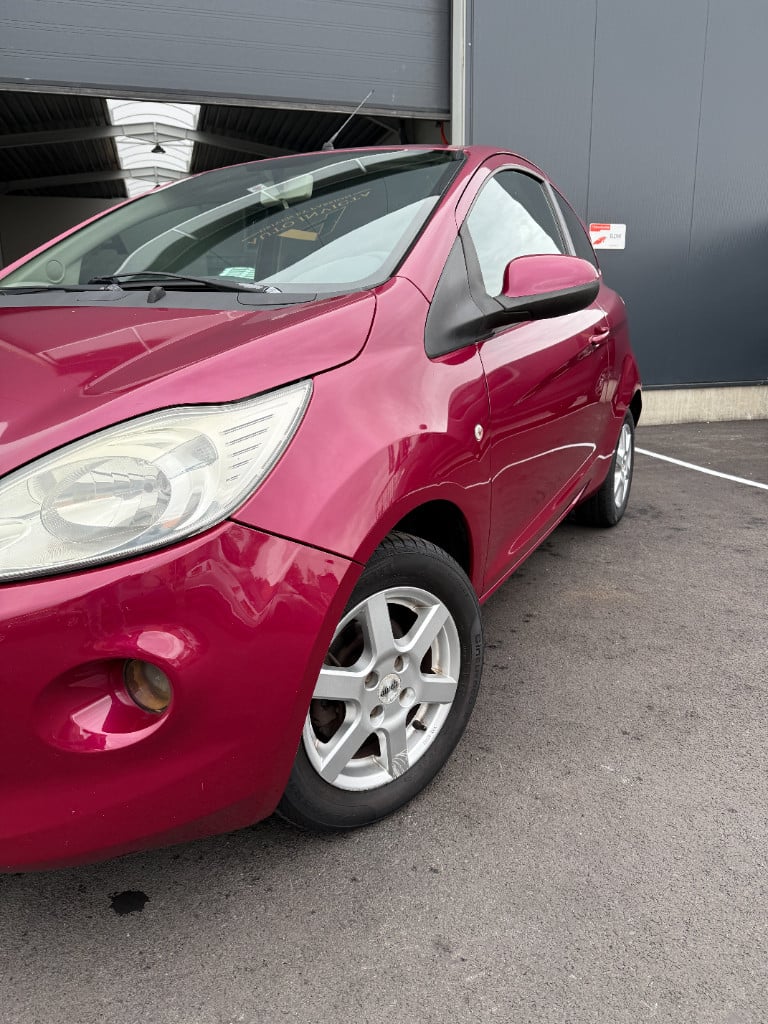 Ford KA 1.2 - titanium - airco