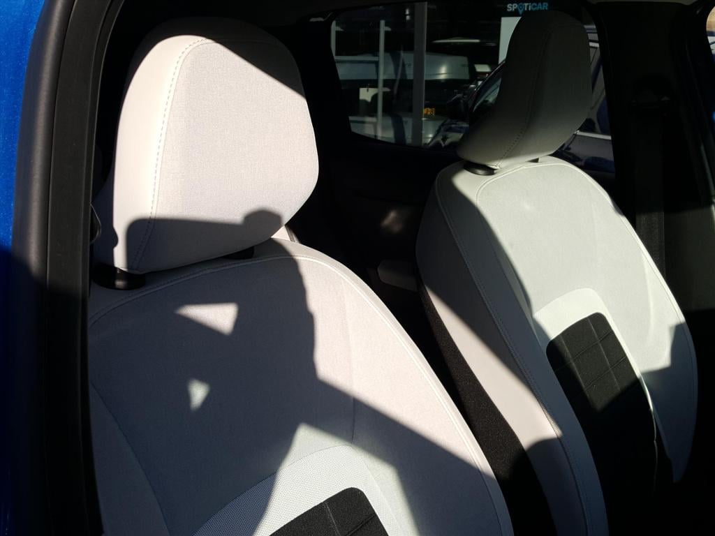 Citroen C3 new 1.2 100pk max zwart-dak apple carplay & android auto | navig