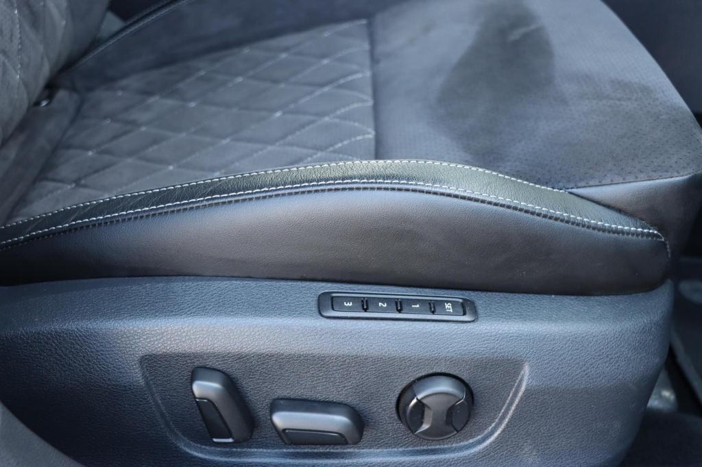 Skoda Superb combi 1.4 tsi iv sportline business 218pk dsg6 | memory | trek