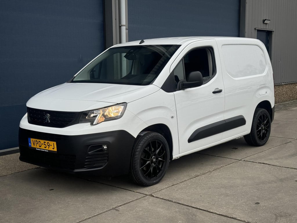 Peugeot Partner 1.5 bluehdi premium airco / cruise controle / navi / n.a.p 