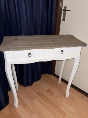 Side table (gratis of stort)