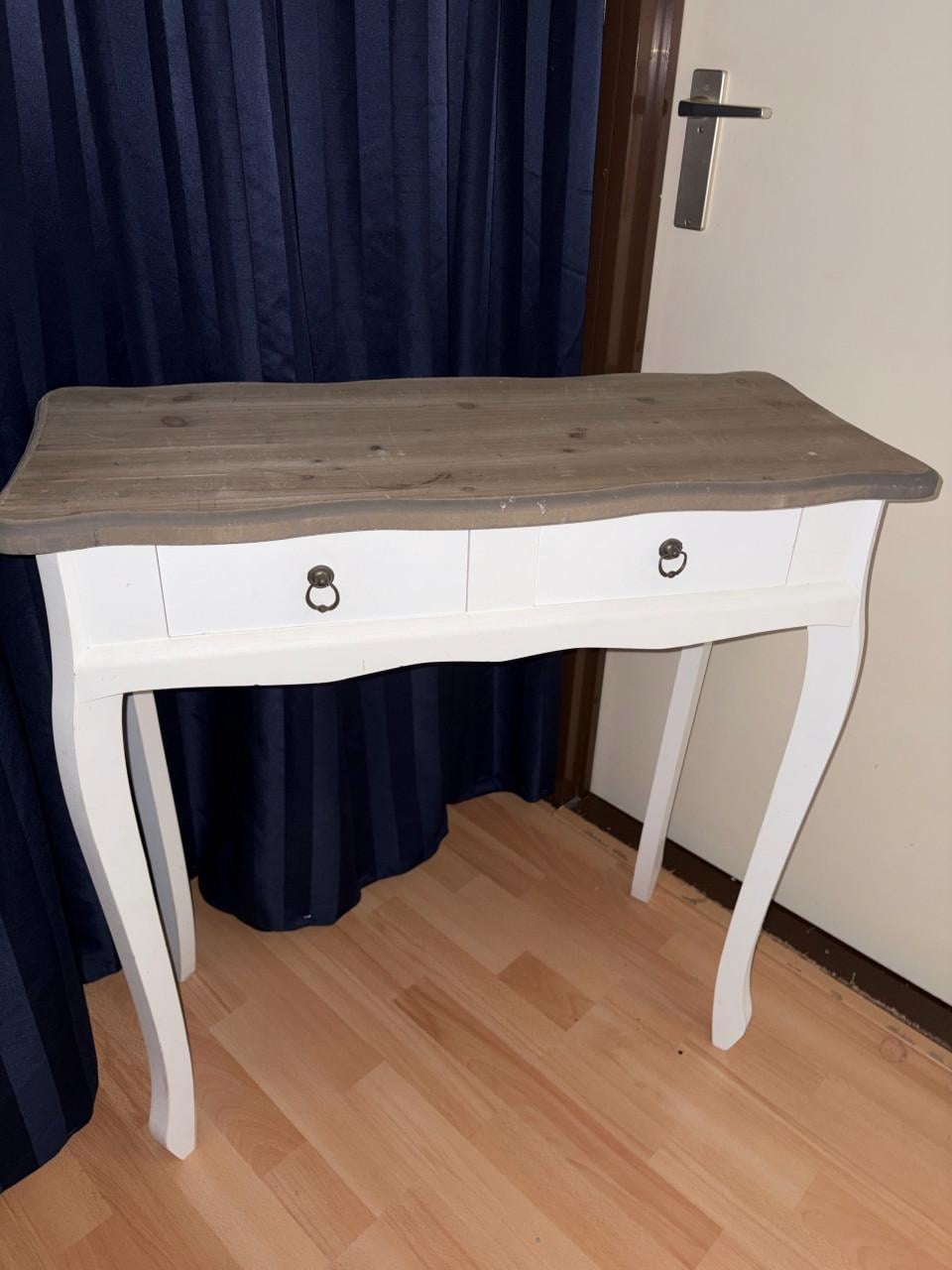 Side table (gratis of stort)