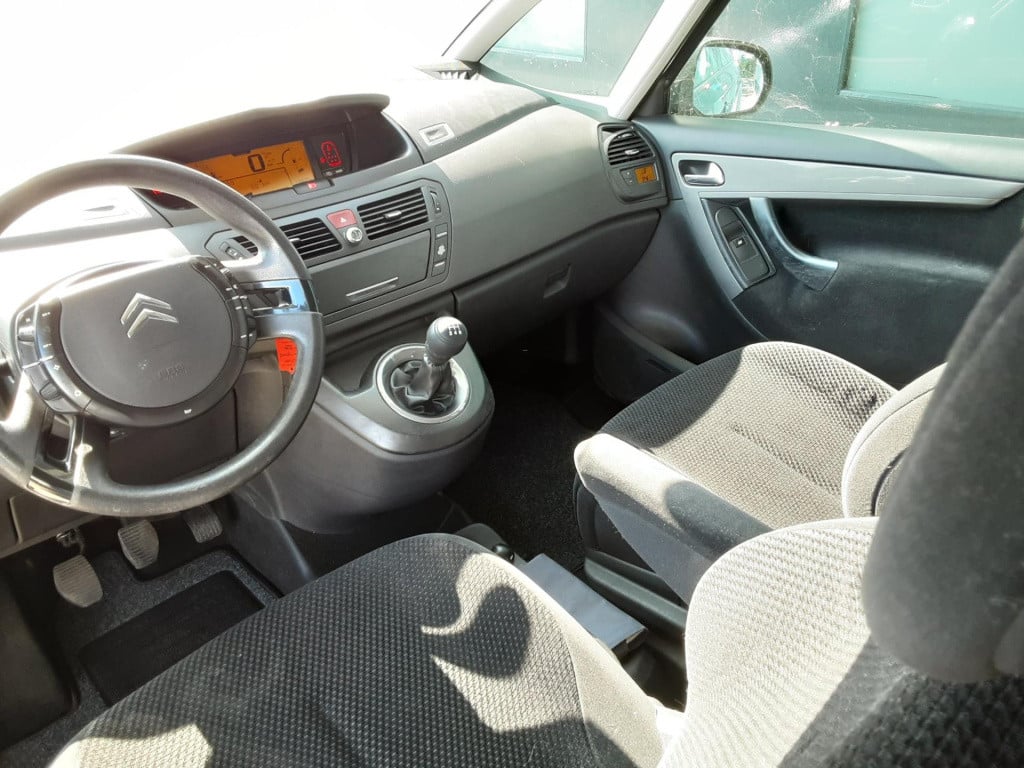 Citroen Grand C4 Picasso 1.8-16v ambiance 7p.