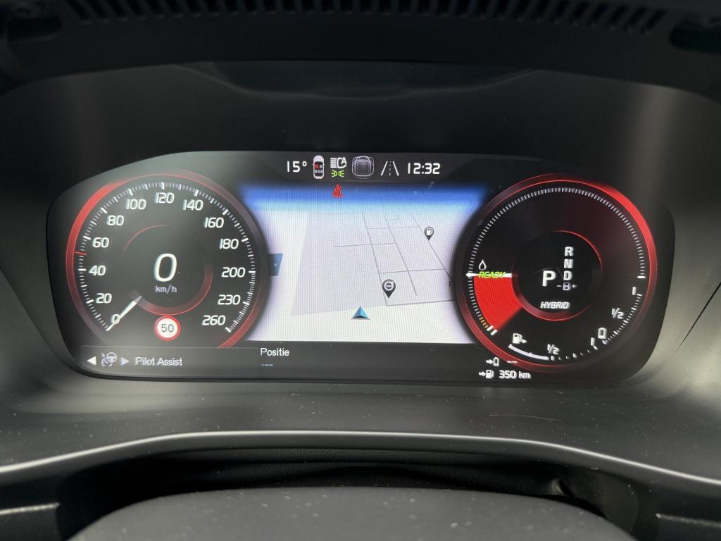 Volvo XC40 t5 262pk recharge r-design full options! trekhaak