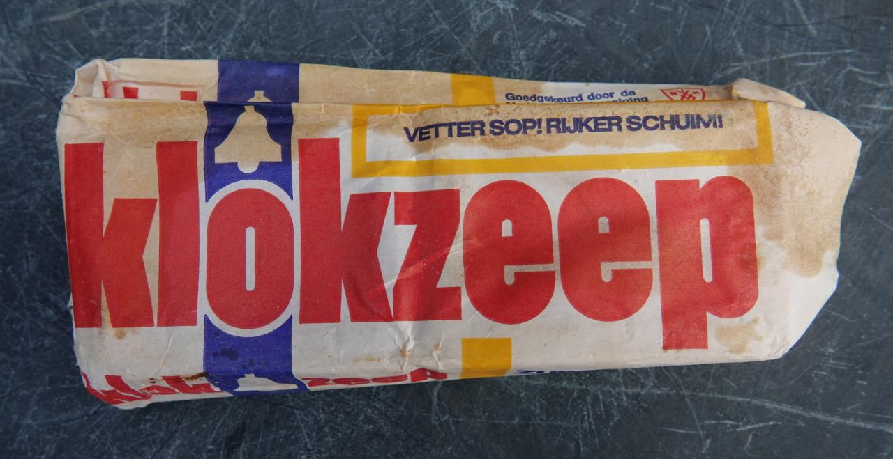 Doos met 15 dubbelstukken zeep