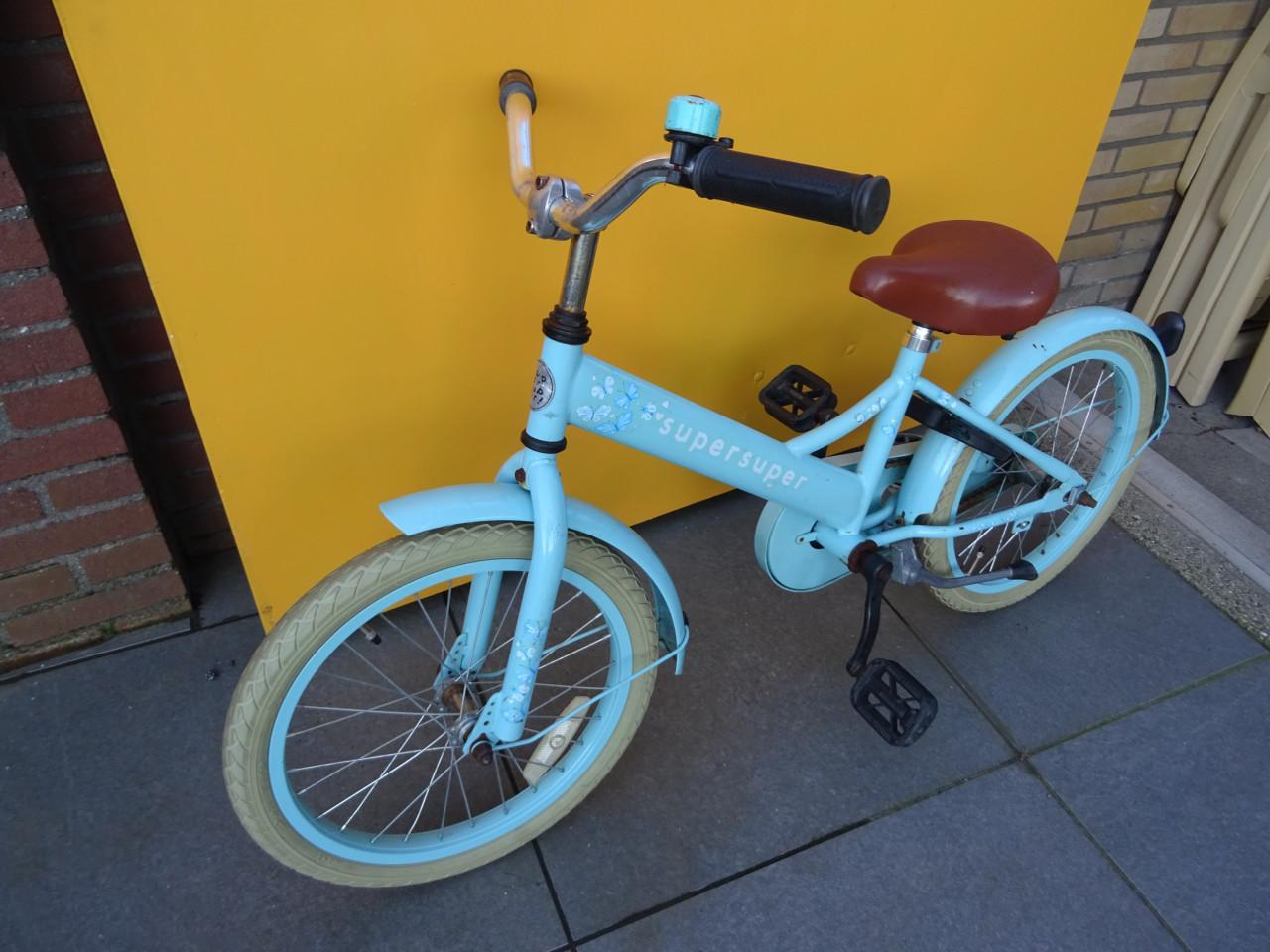 Meisjesfietsje 18 inch