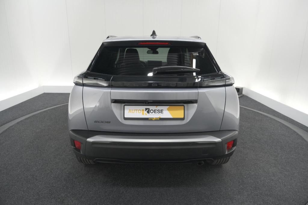 Peugeot 2008 puretech 100 allure | camera | navigatie | parkeersensoren | a