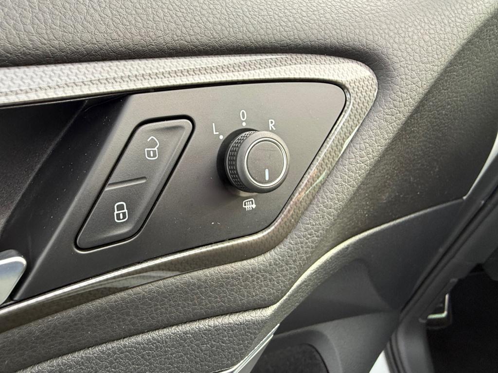 Volkswagen Golf 1.5 tsi highline