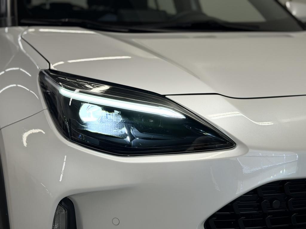 Toyota Yaris Cross 1.5 hybrid first ed| stoel+stuur verw| adap.cruise| trek