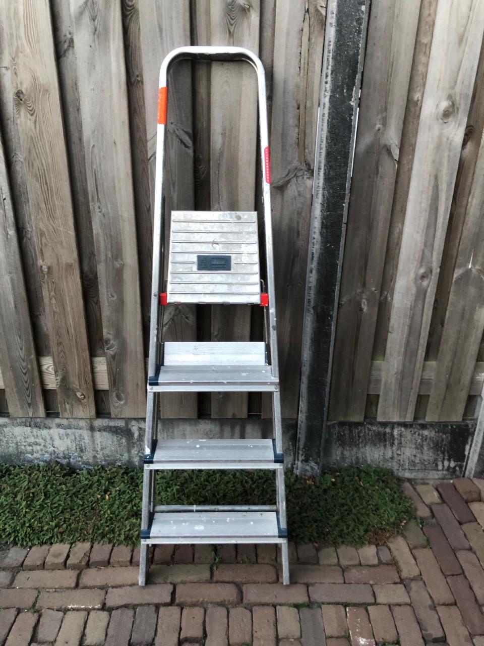 Altrex Double Decker D 804 Trap - 4 treden