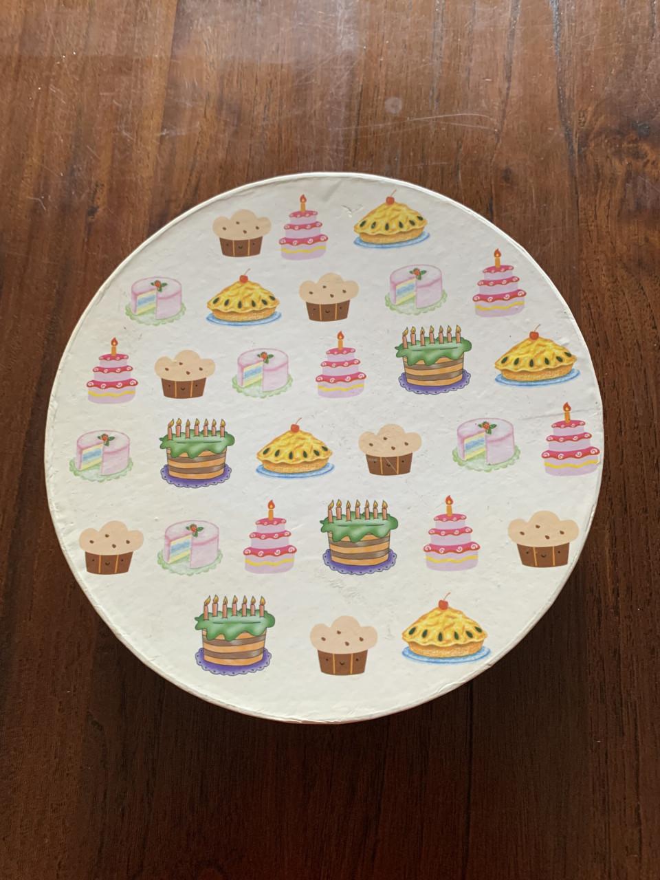 Set van 4 vrolijke bordjes