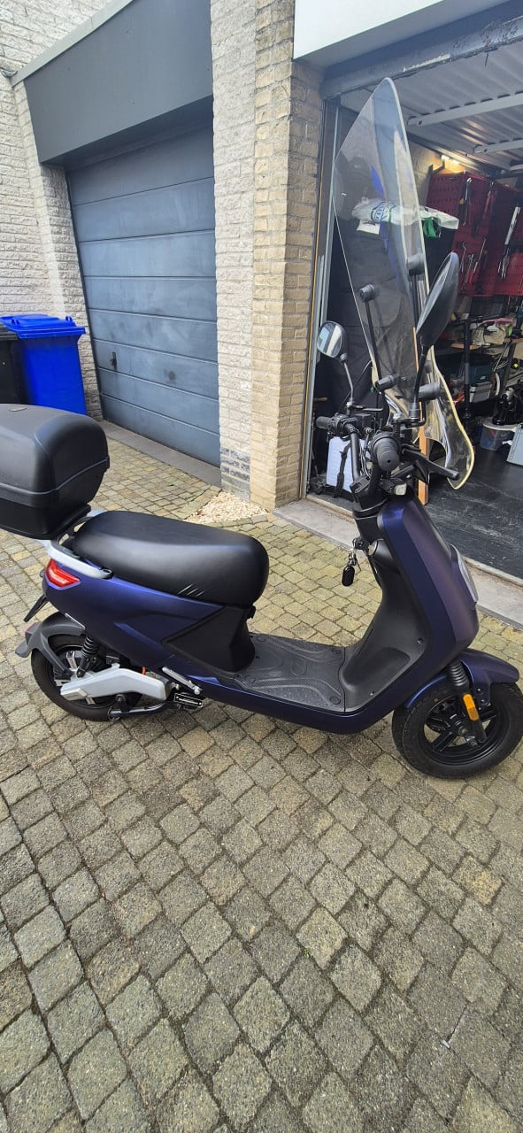Iva E -go s4 matblauw 25 te koop