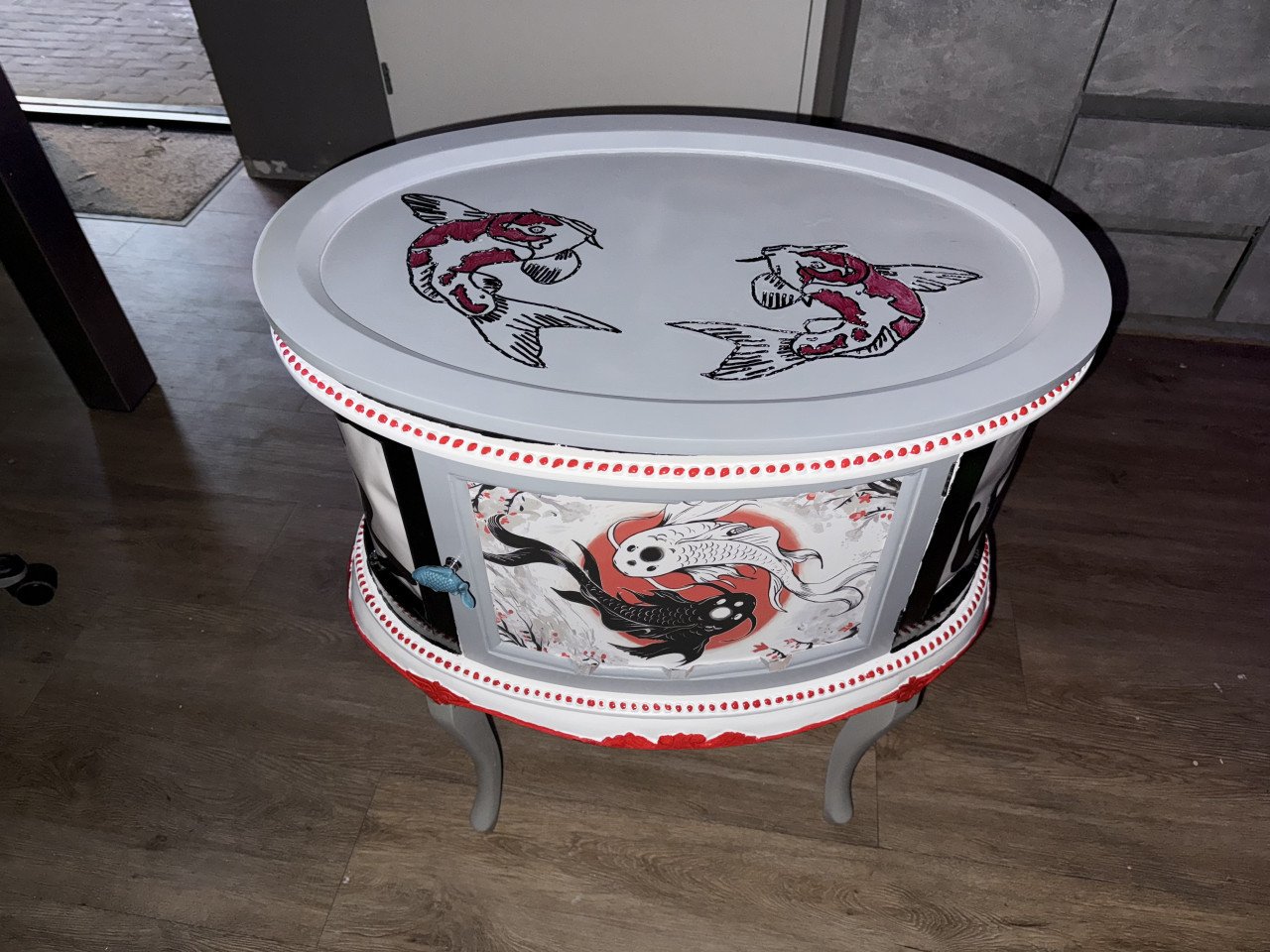 Bijzettafel thema; KoiKarpers