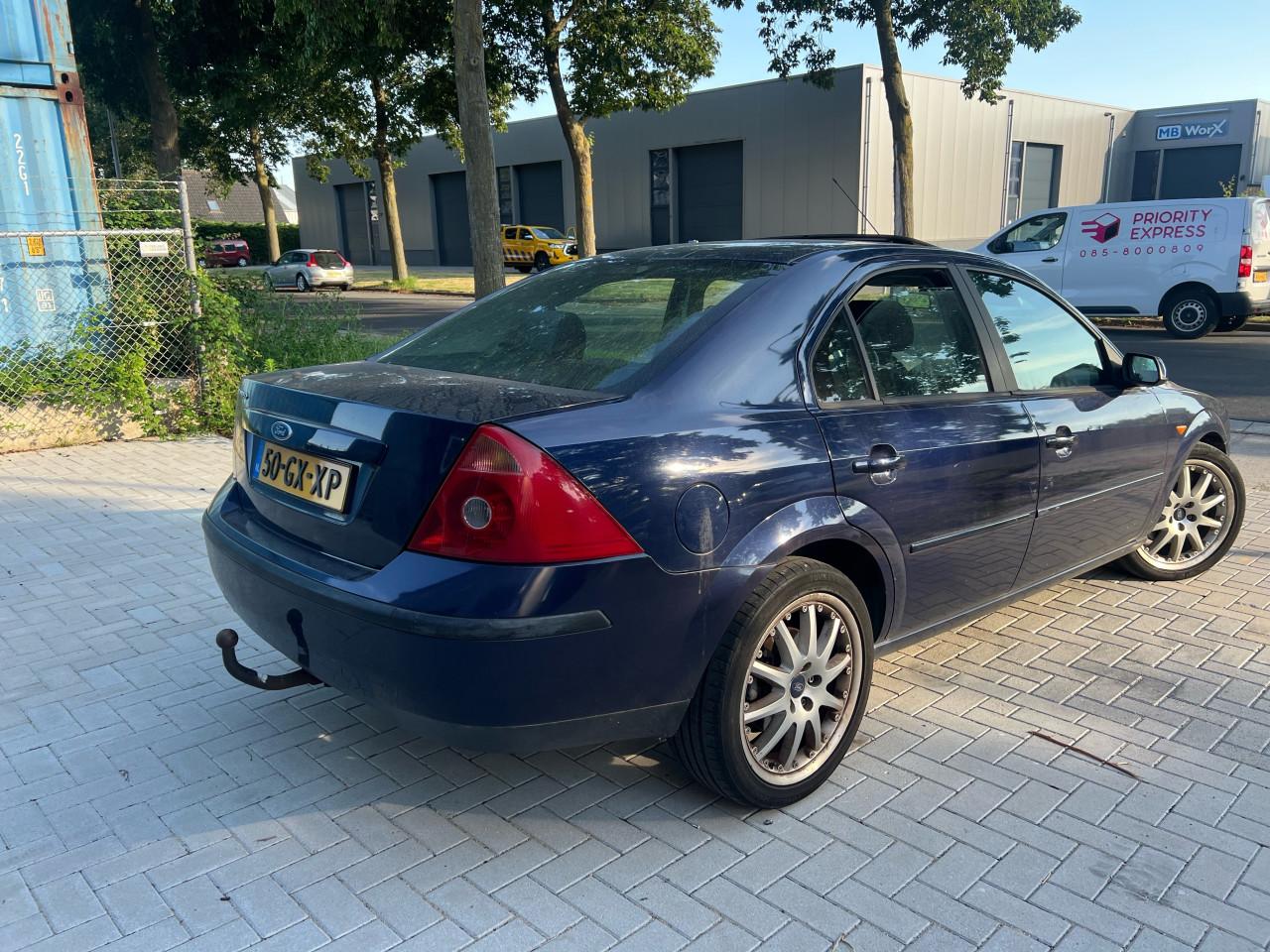 Ford Mondeo 2.0-16V Trend Automaat jaar apk