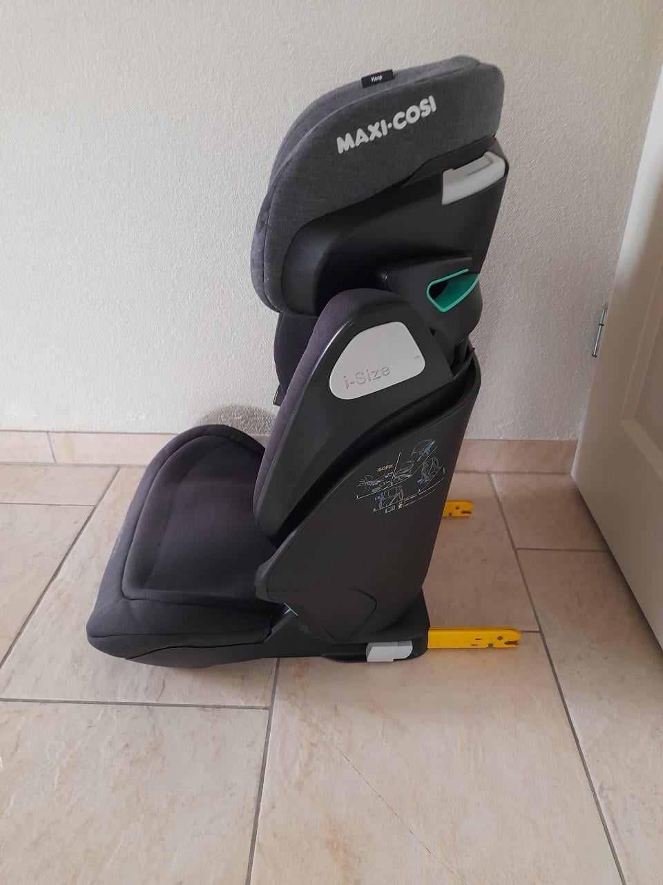 Maxi cosi Kore i-size (3,5 / 12 jr.) in goede schone staat) met isofix
