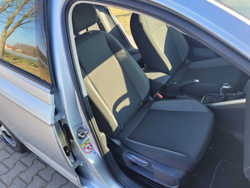 Volkswagen Polo 1.0 tsi life automaat virtual carplay navi