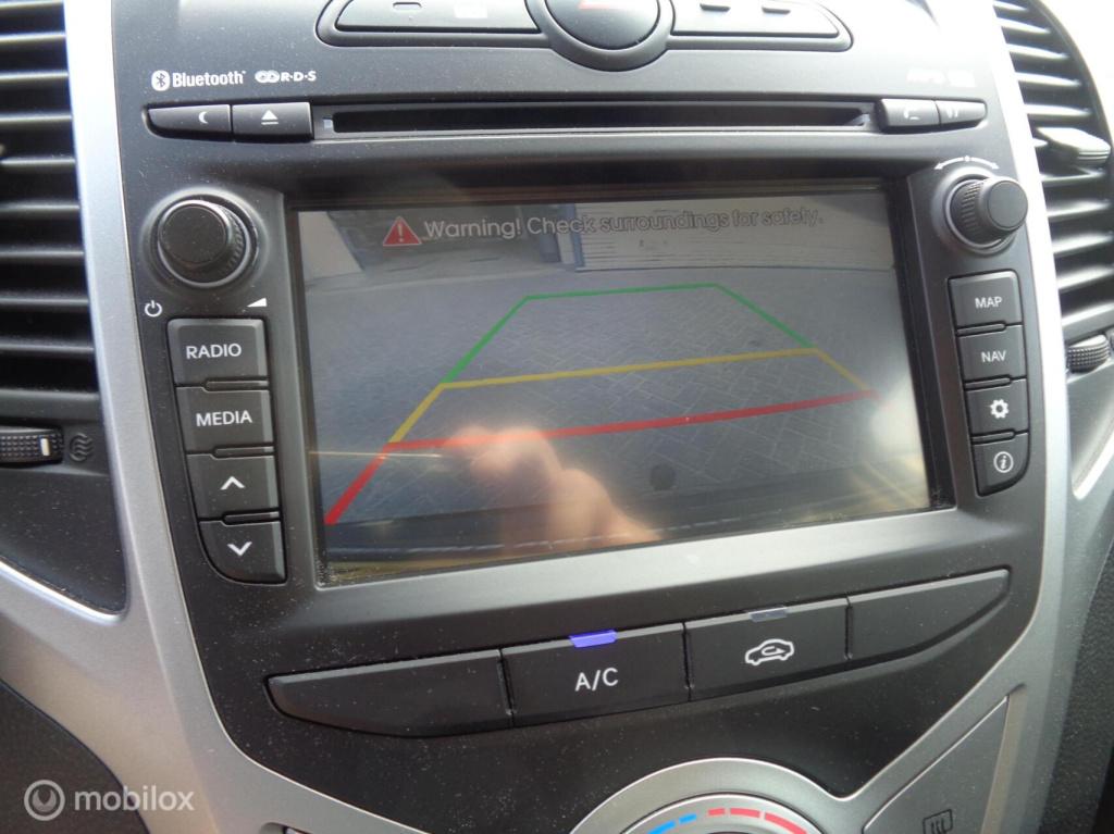 Hyundai Ix20 1.4i i-drive/airco/lm velgen/pdc/camera/trekhaak/hoge zit/nap