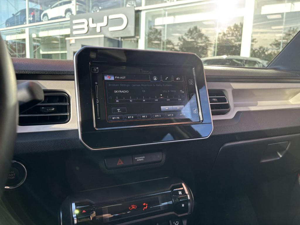 Suzuki Ignis 1.2 smart hybrid style
