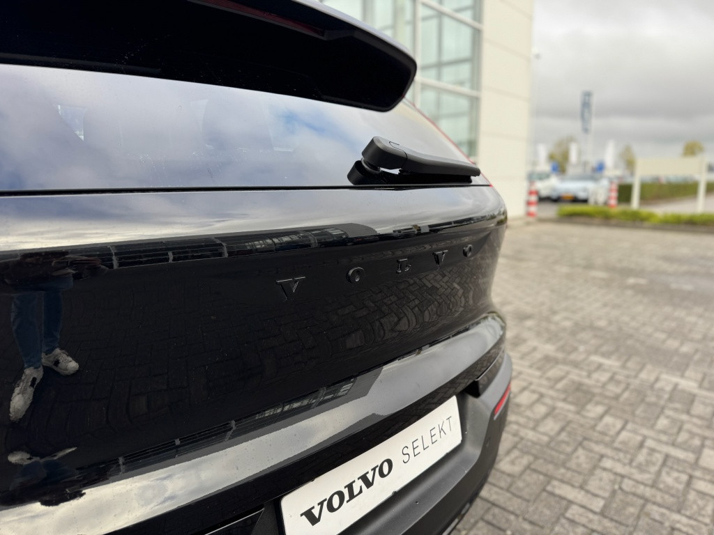 Volvo XC40 recharge plus 70kwh| trekhaak | stuur+stoel.verw| warmtepomp