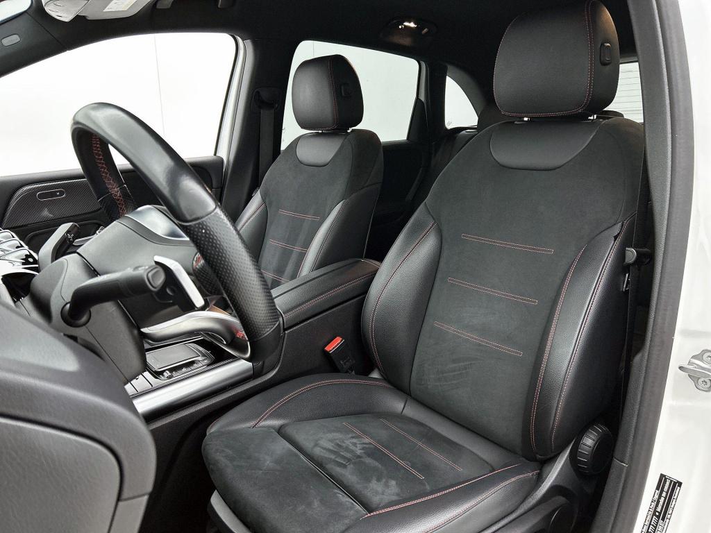 Mercedes-Benz B-Klasse 200 business solution amg | automaat | apple carplay