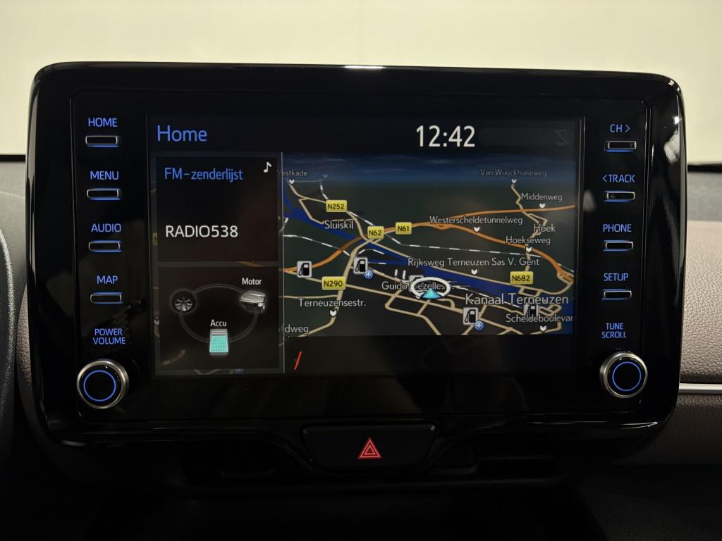 Toyota Yaris Cross 1.5 hybrid executive | 360 camera | bsm | stoelverwarmin