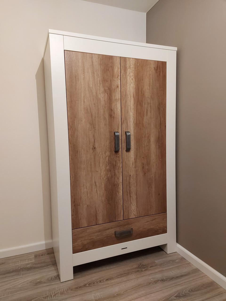 Babykamer meubels Kidsmill Long Island - Ledikant, commode en kledingkast