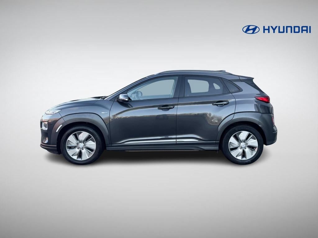 Hyundai Kona ev fashion 64 kwh soh 96%, 3-fase lader