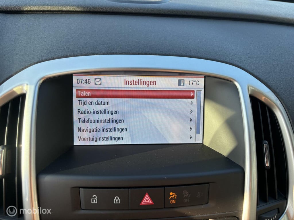 Opel Astra sports tourer 1.4 turbo design edition