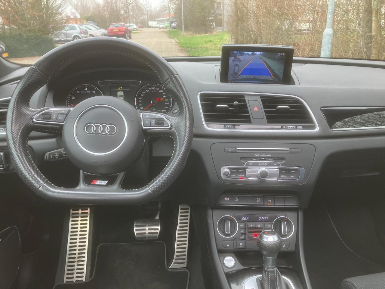 Audi Q3 1.4Tsi S-line Automaat