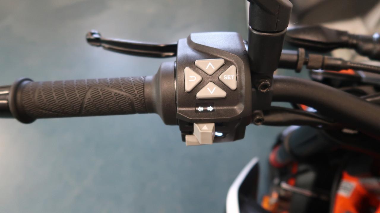 2020 KTM 890 Duke R als nieuw!