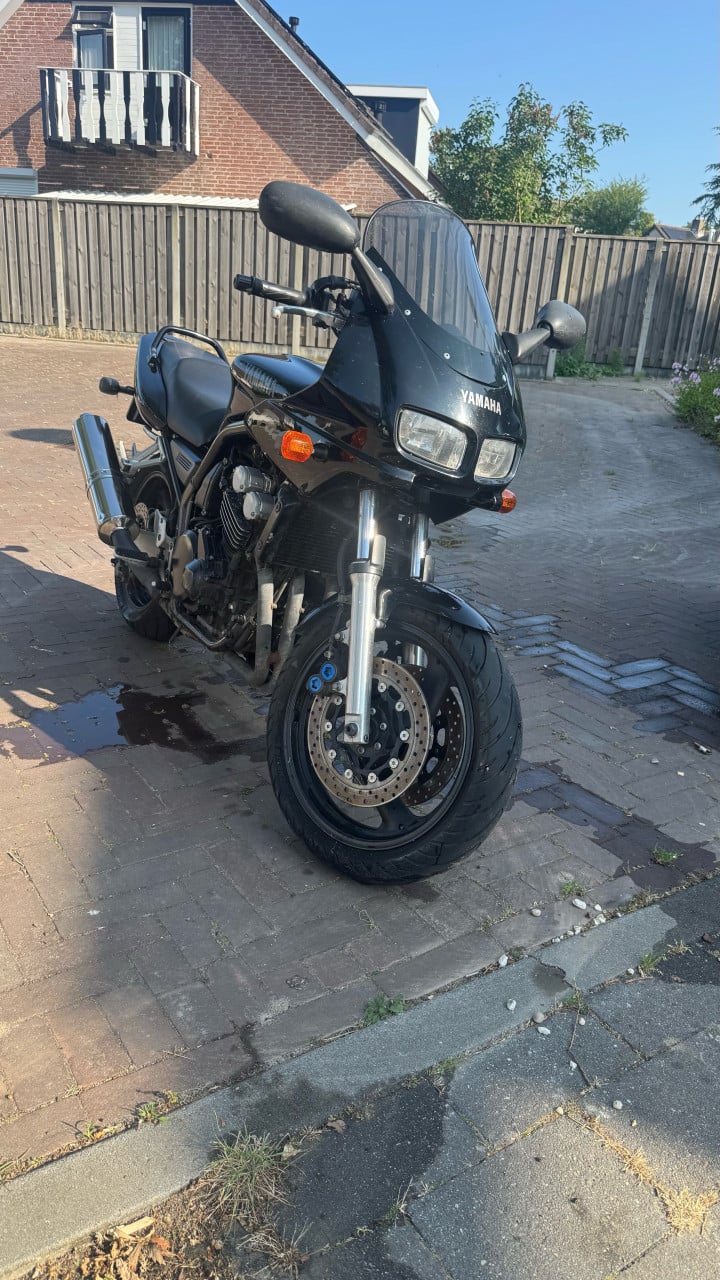 Yamaha Fazer 600