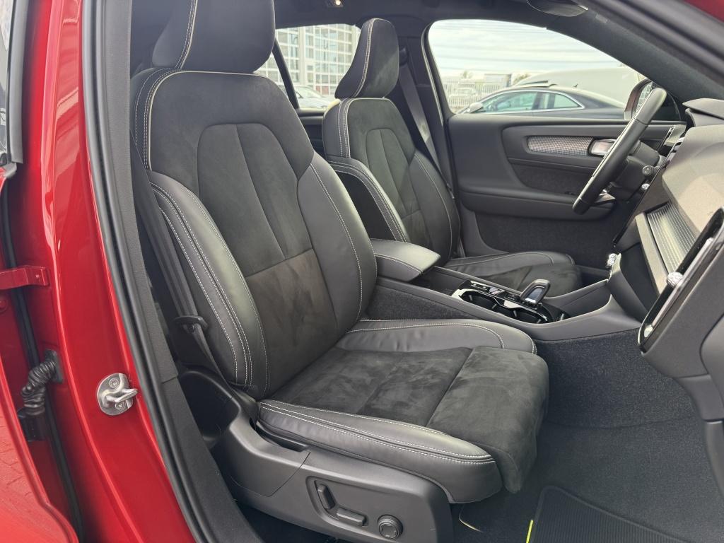 Volvo XC40 t5 262pk recharge r-design full options! trekhaak