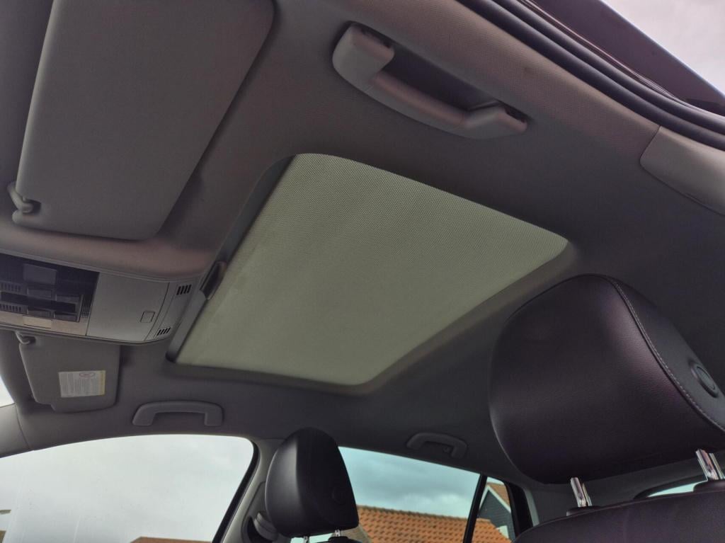 Volkswagen Golf 1.2 tsi comfortline / keyless / massagestoel / schuifdak / 