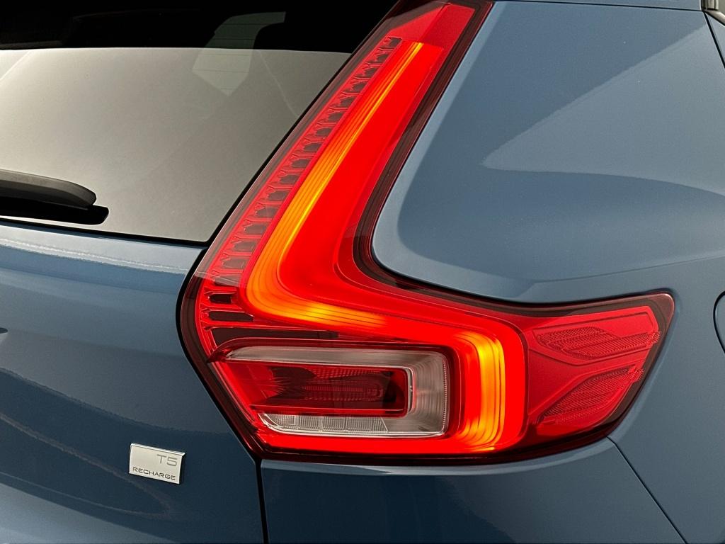 Volvo XC40 t5 262pk recharge ultimate dark | adap.cruise| panodak| trekhaak