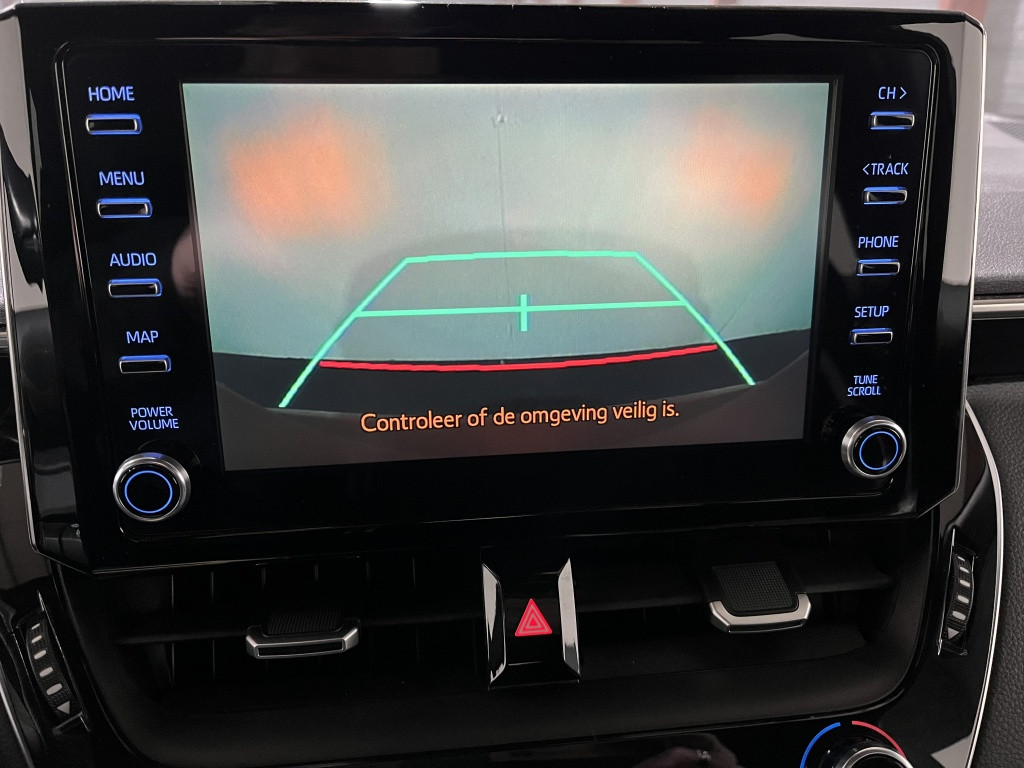 Toyota Corolla Touring Sports 2.0 hybrid executive | navi | bsm | camera |