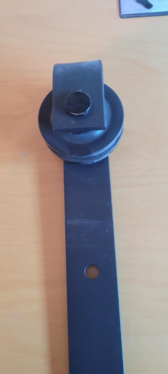 Industrieel schuifdeursysteem – 5 meter rail – 8 hangrollers