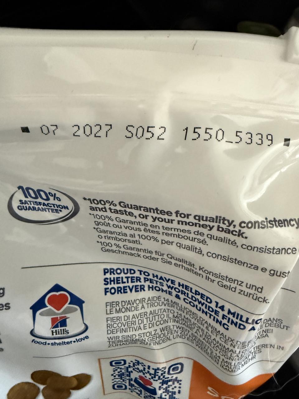 24 kilo brokjes plus 20 blikjes Hills Urinary care C/D