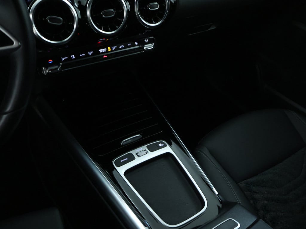 Mercedes-Benz B-Klasse 250 e business line | parktronic | stoelverwarming |