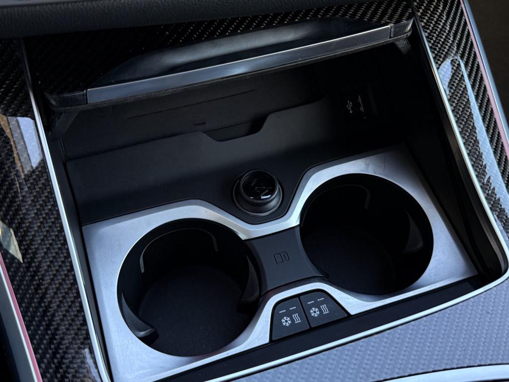 BMW X5 xdrive50e m-sport | carbon | pano | memory | stoelverwarming / verko