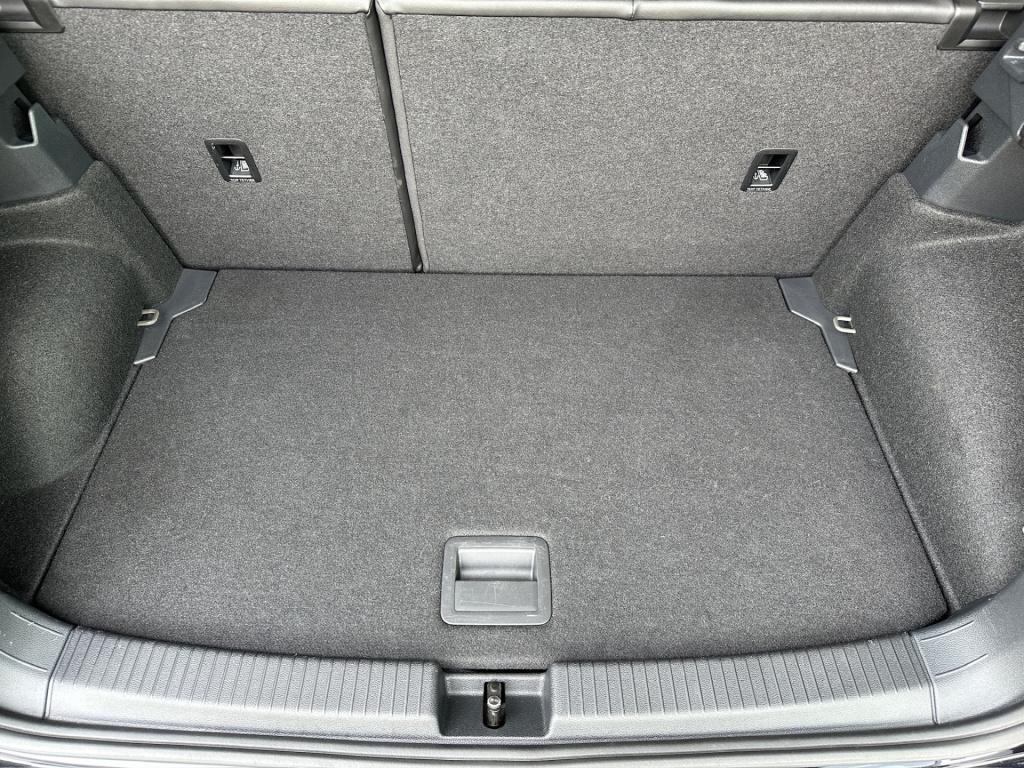 Volkswagen T-cross 1.0 tsi goal | navi | climate | led | stoelverwarming | 