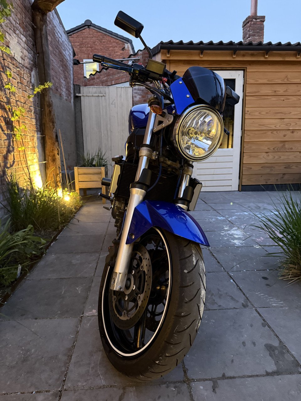 Suzuki SV650