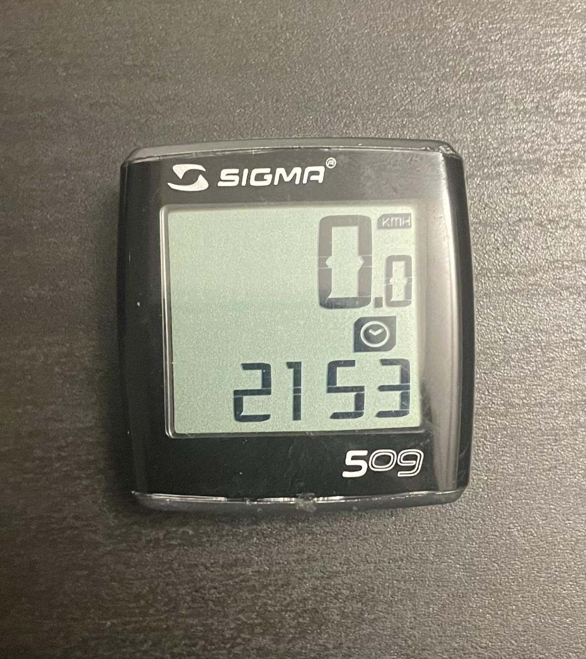 Sigma BC 509 wired fiets computer.