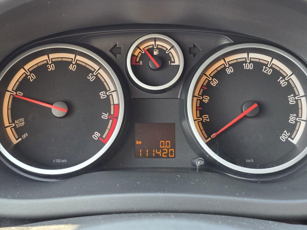Opel Corsa 1.4-16v blitz