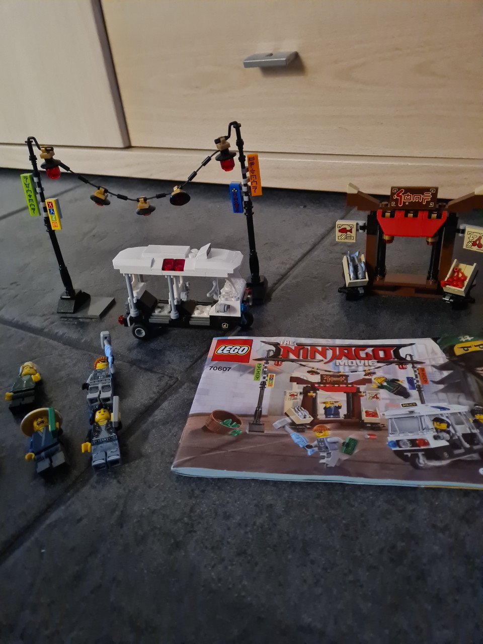 Lego Ninjago Achtervolging door de stad (nr 70607)