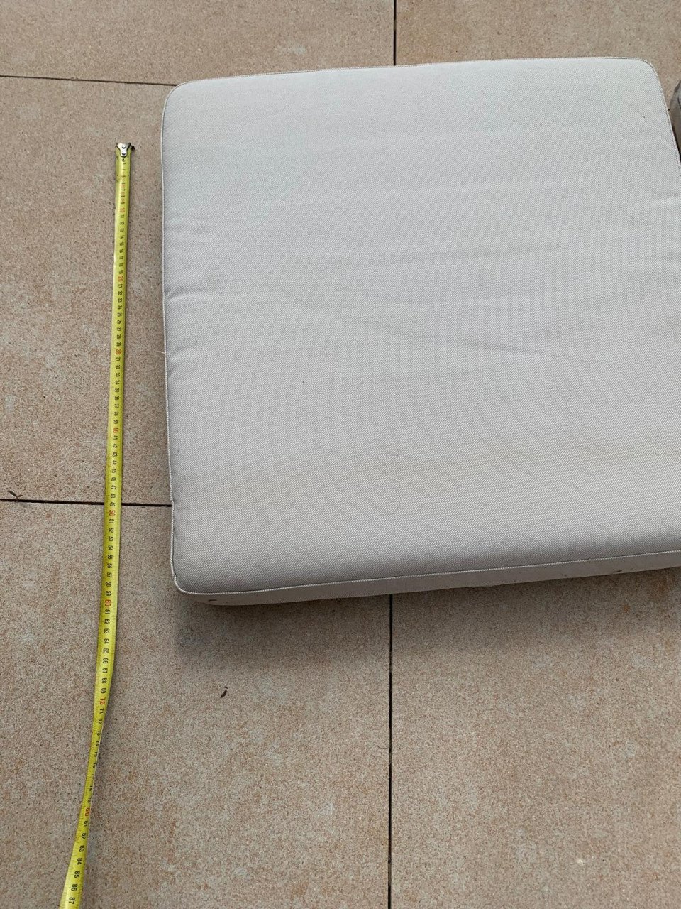 Gratis af te halen: kussens voor lounge set